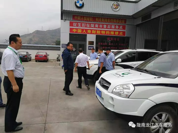 金錘鈑金，銀槍噴漆！龍江汽修值得信賴！