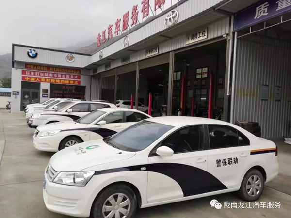 金錘鈑金，銀槍噴漆！龍江汽修值得信賴！