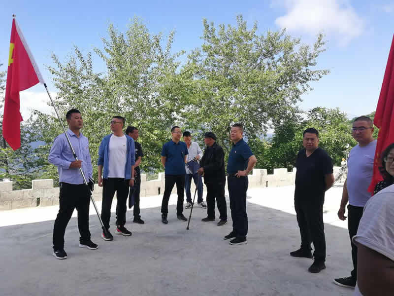“感黨恩、憶黨史”，--市龍江城鄉(xiāng)發(fā)展集團公司開展慶祝建黨99周年主題黨日活動